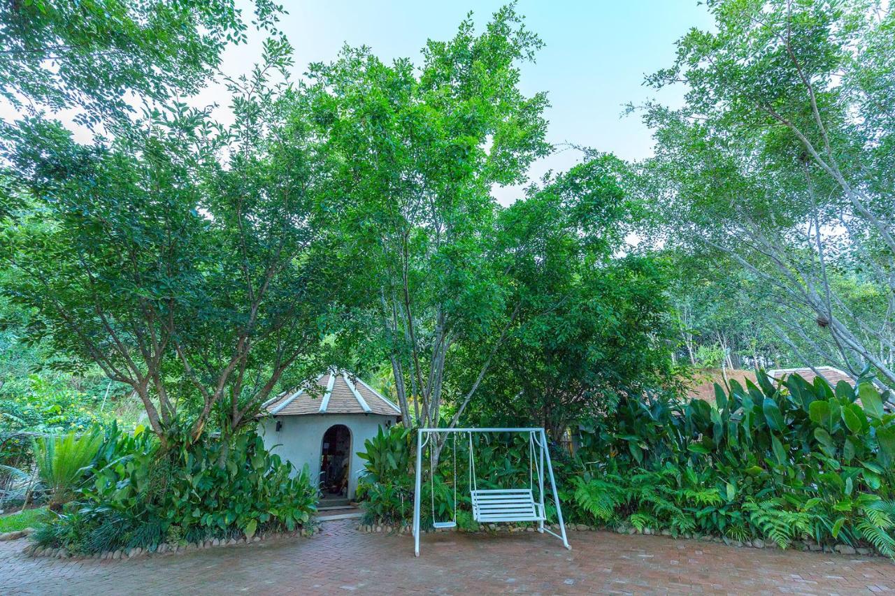 Pou Villa Luang Namtha Exterior foto
